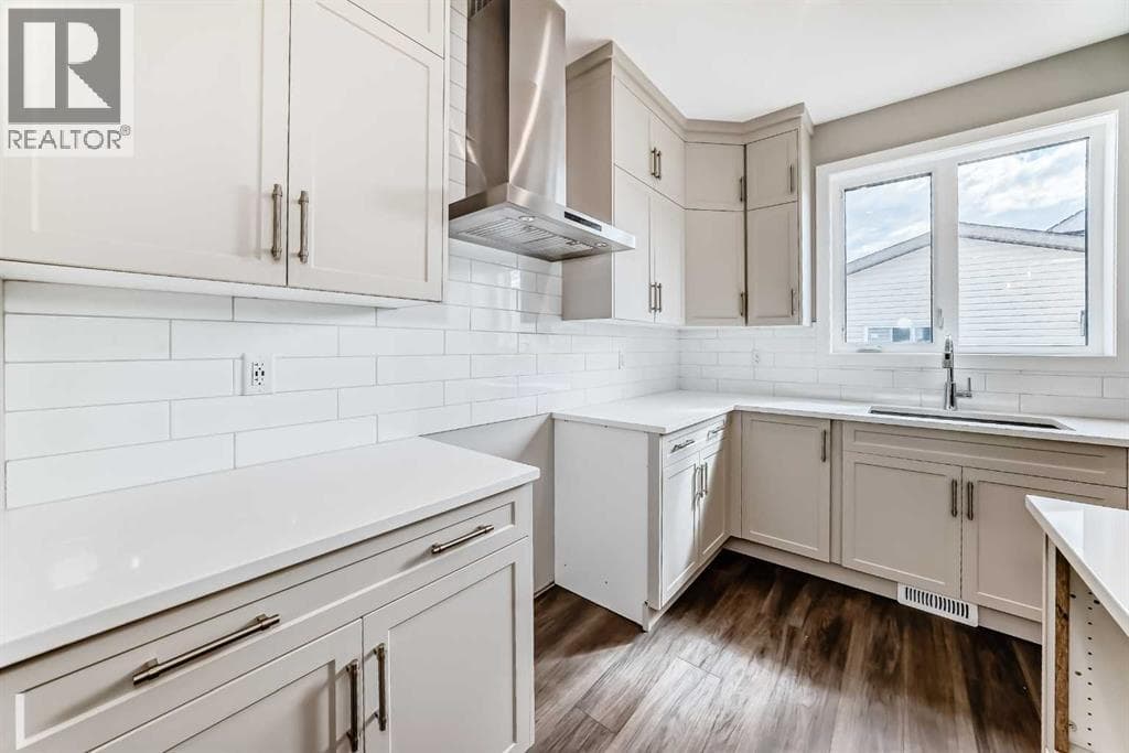 5045 Harmony Circle — photo 4