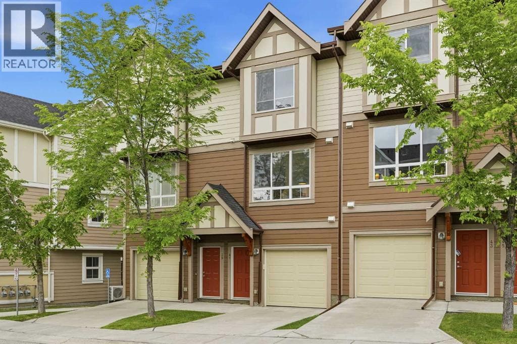 41 Sherwood Lane NW — photo 3