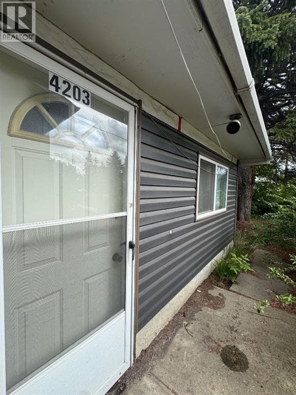 4203 106 Avenue — photo 4