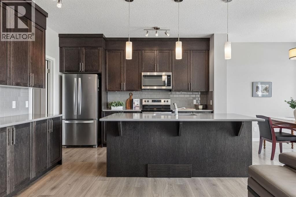 65 Fireside Crescent — photo 4