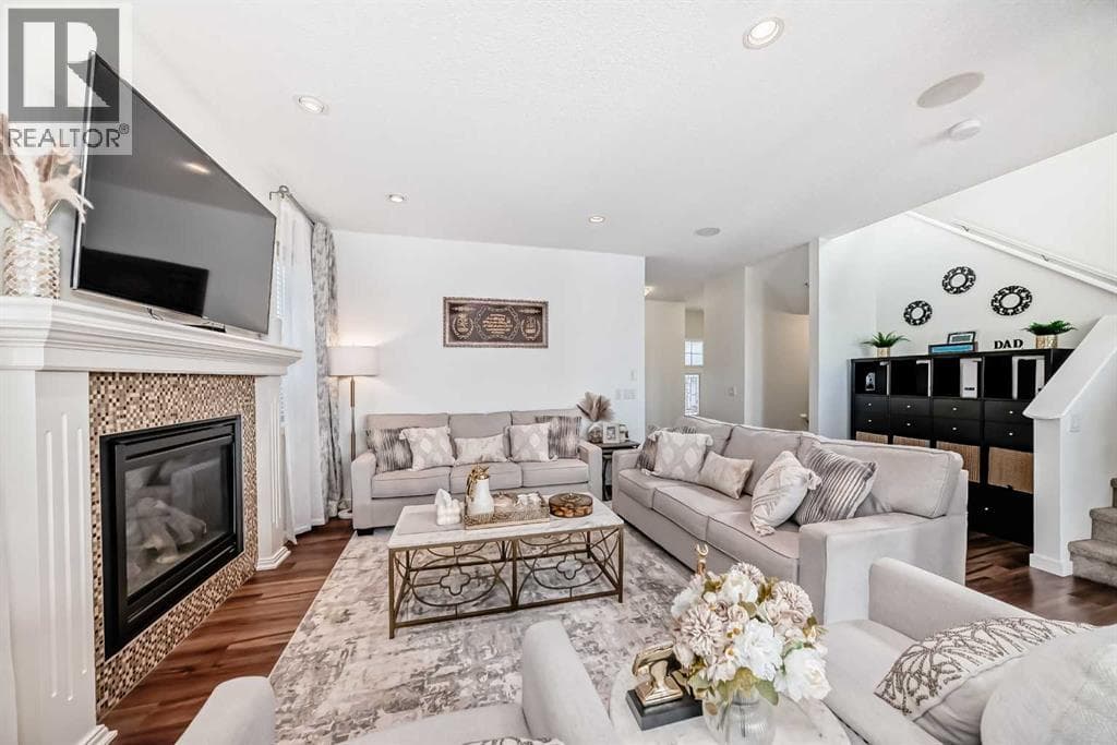 33 Redstone Drive NE — photo 5