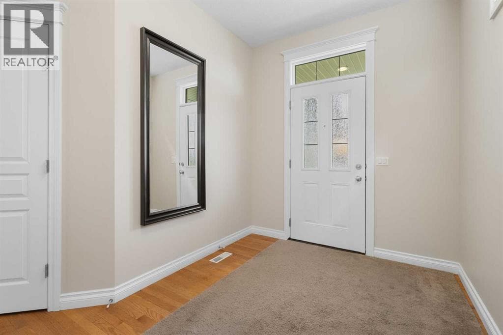486 Silverado Boulevard SW — photo 3