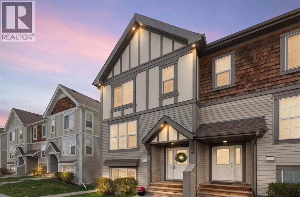 438, 130 New Brighton Way SE