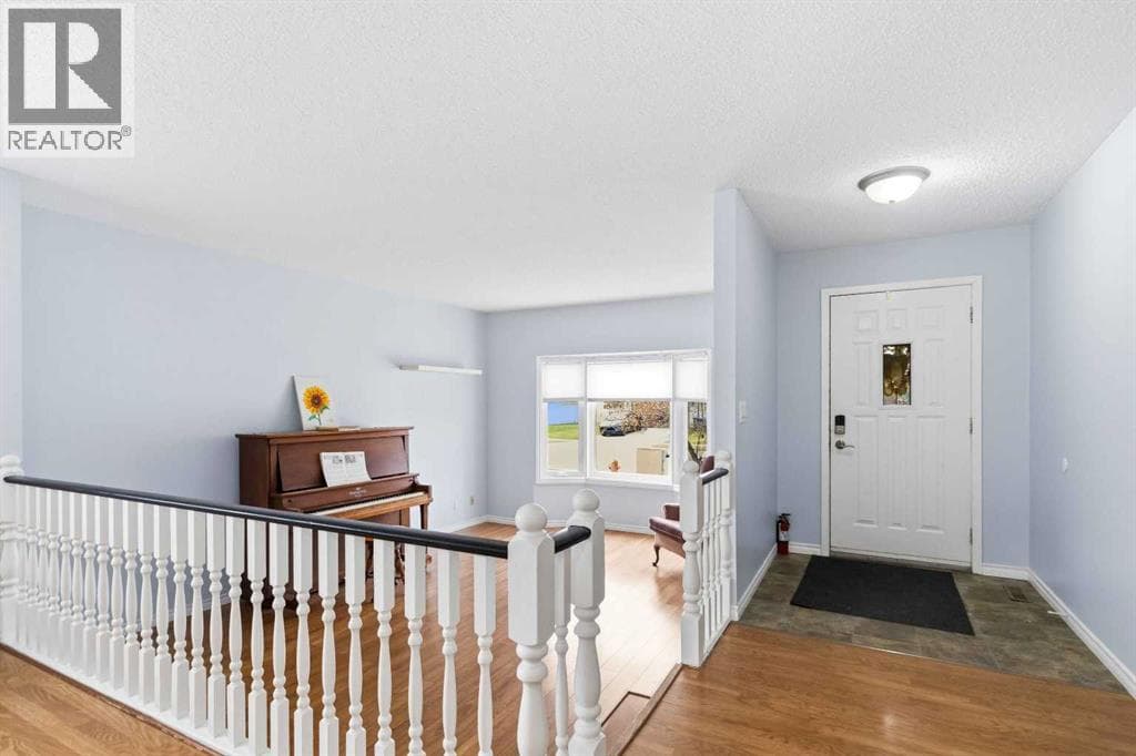 208 Blanchett Road — photo 2