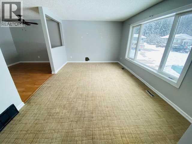 428 Boutin Avenue — photo 2