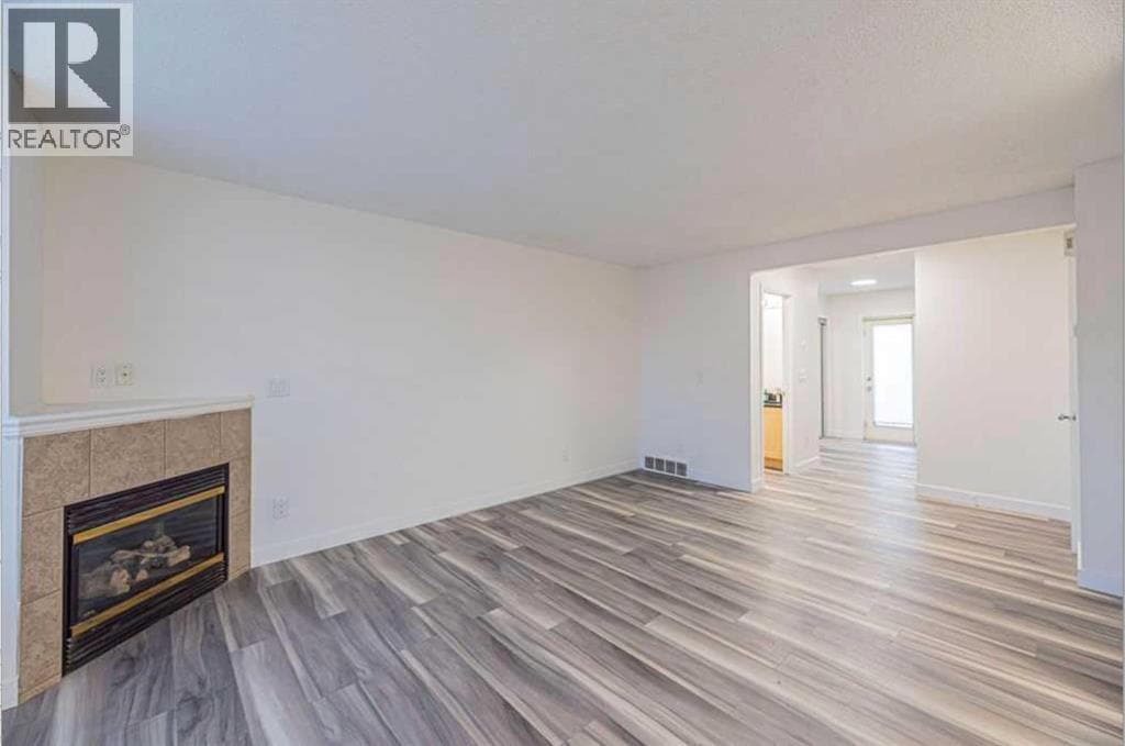 36, 111 Tarawood Lane NE — photo 4