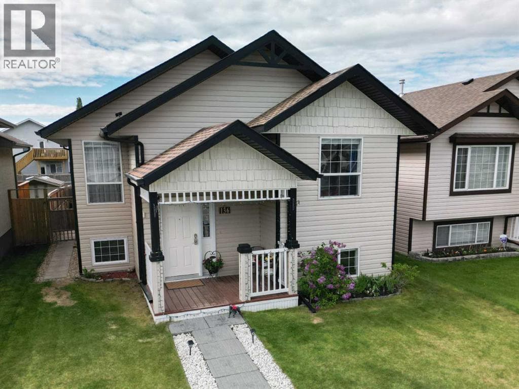 136 Lanterman Close