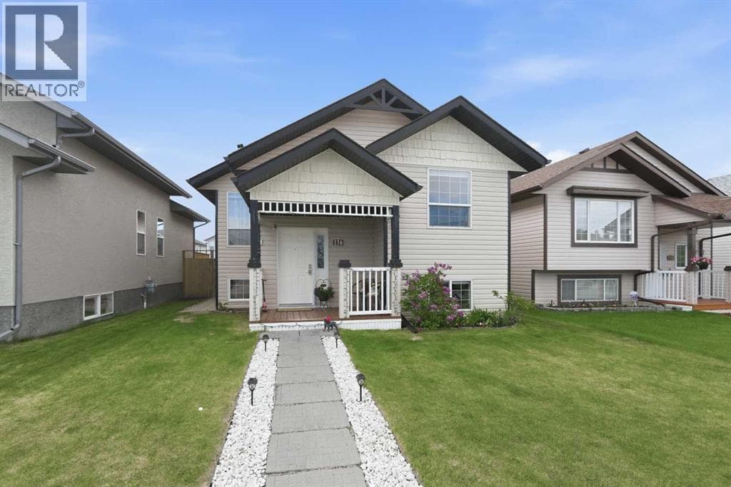 136 Lanterman Close — photo 2