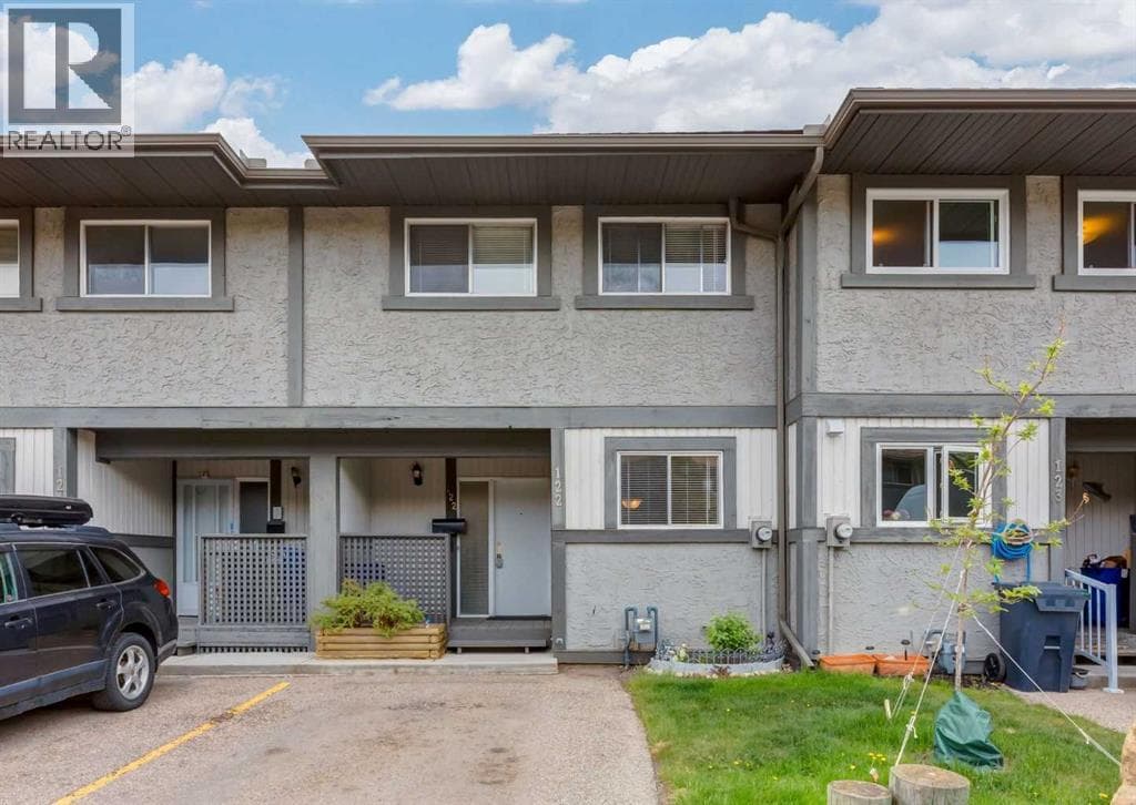 122, 7172 Coach Hill Road SW