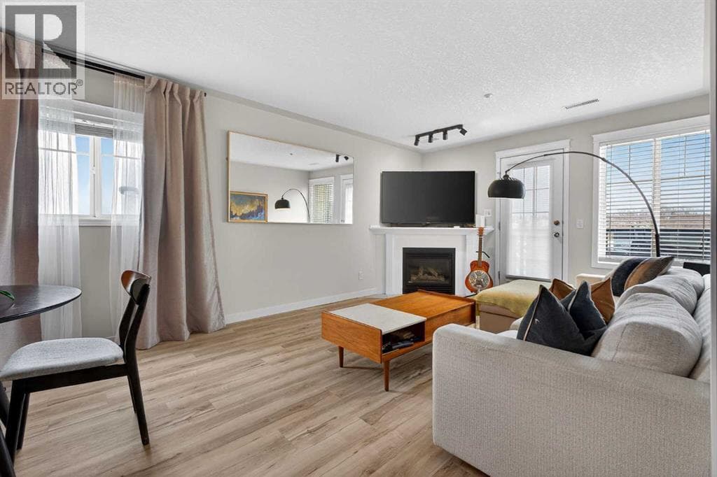 2 bed 2 bath single family at 304, 1608 12 Avenue SW — $340,000 — photo 10