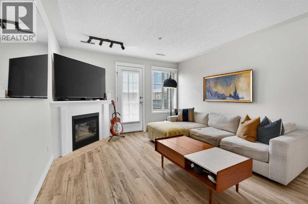 2 bed 2 bath single family at 304, 1608 12 Avenue SW — $340,000 — photo 11