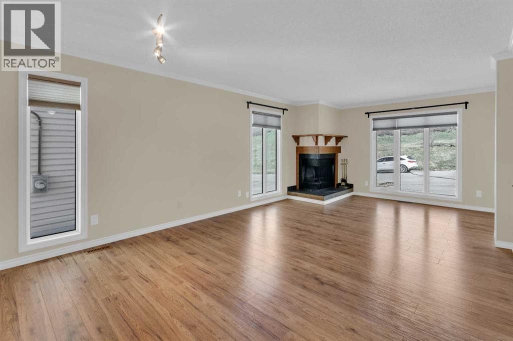 2537 9 Avenue SE — photo 5
