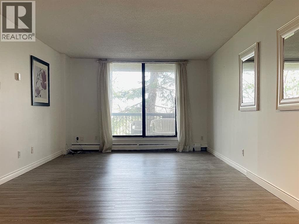 223, 30 Mchugh Court NE — photo 3