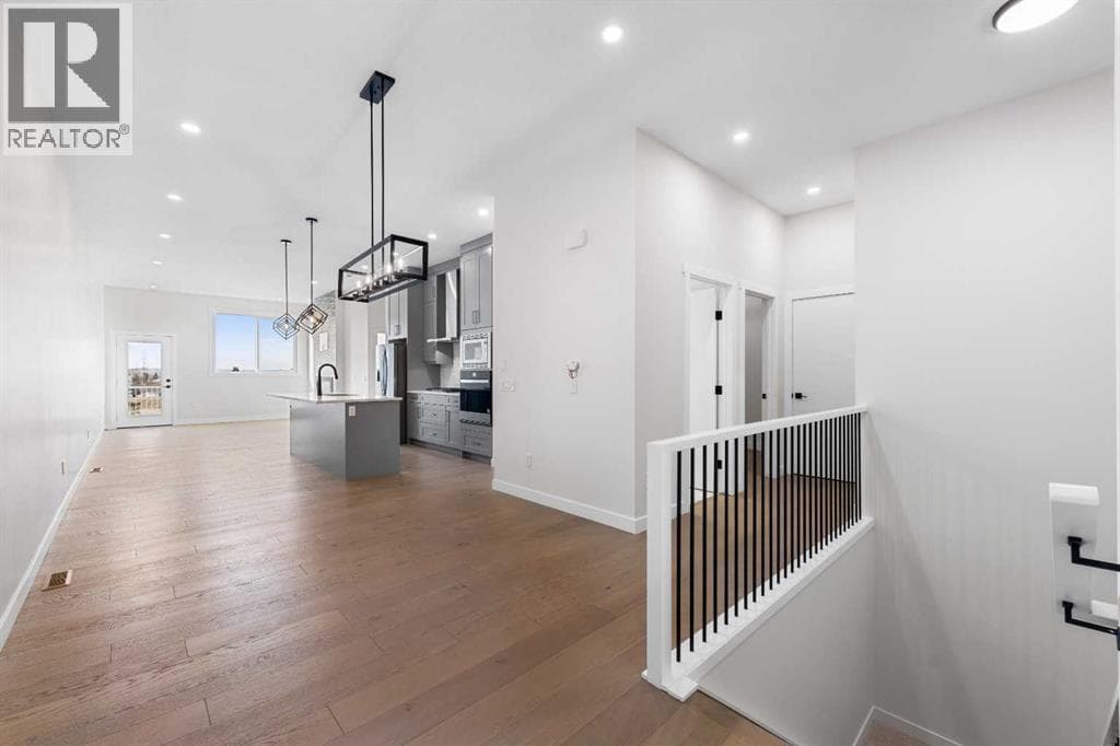 19 Wolf Crescent — photo 3