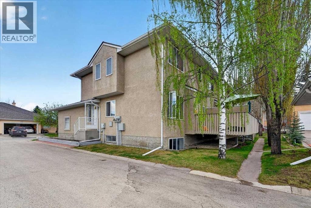 15 Cedarview Mews SW — photo 3