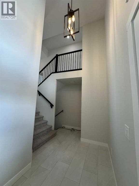 52 Emmett Crescent — photo 5
