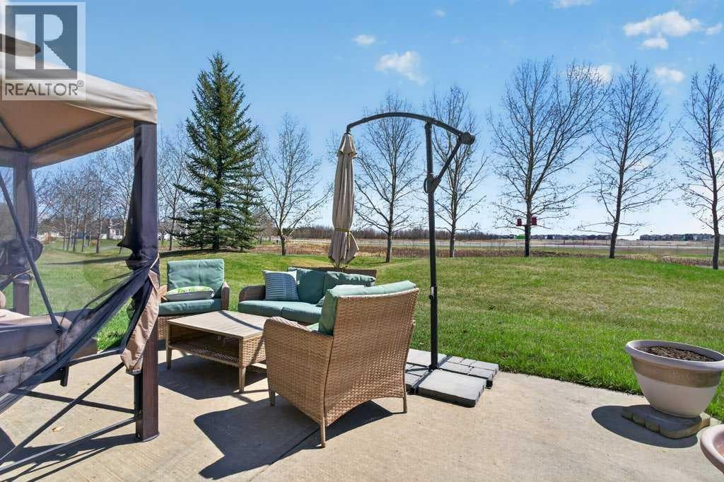 535 Epiphany Bay — photo 4