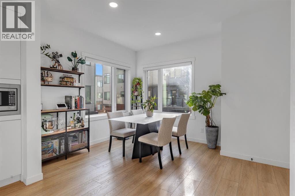 213 Greenbriar Common — photo 3