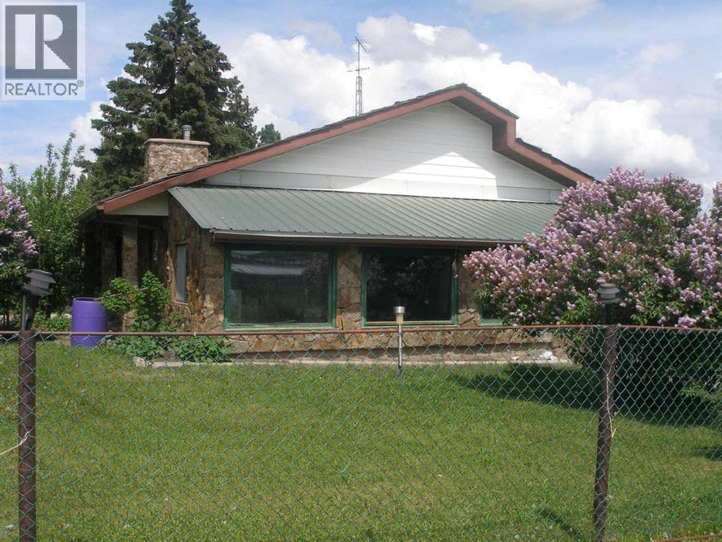 31011 TOWNSHIP ROAD 420 — photo 2