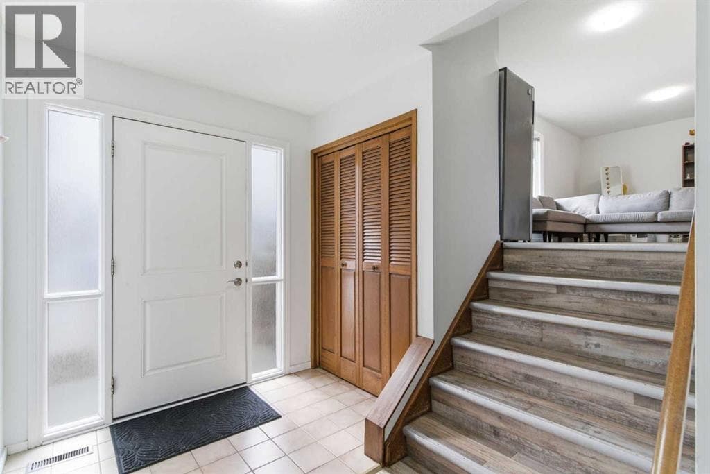 5048 Dalhart Road NW — photo 3