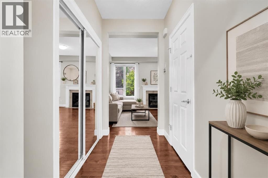 2020 Windsong Drive SW — photo 2