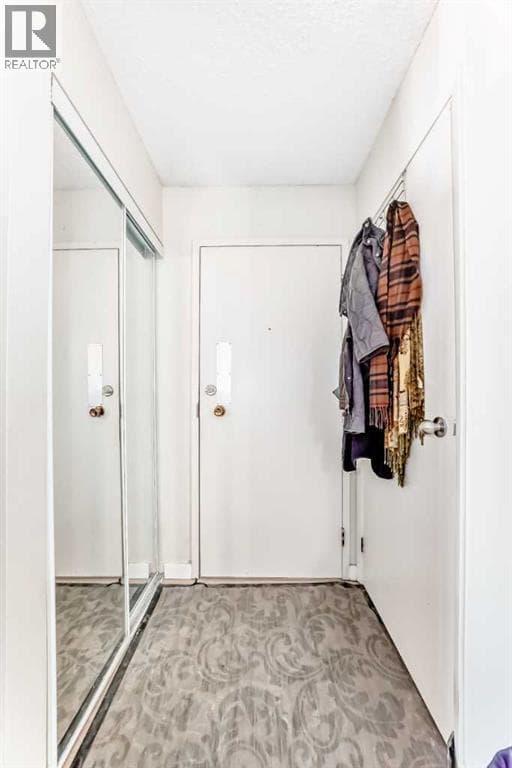 6102, 315 Southampton Drive SW — photo 4