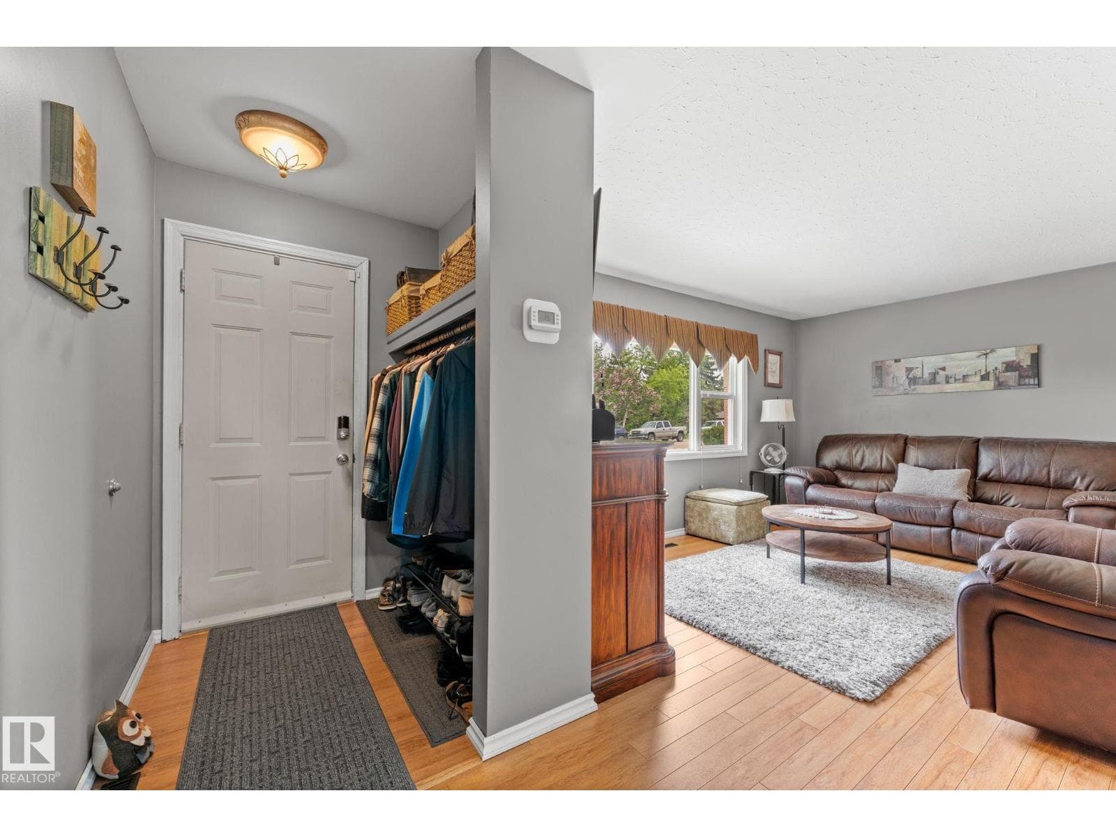 11219 134A AV NW — photo 4