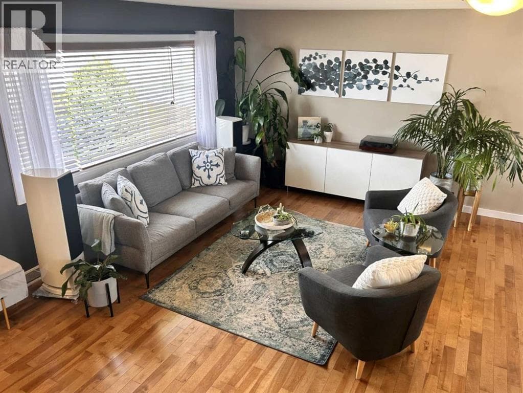 123 Franklin Drive SE — photo 3