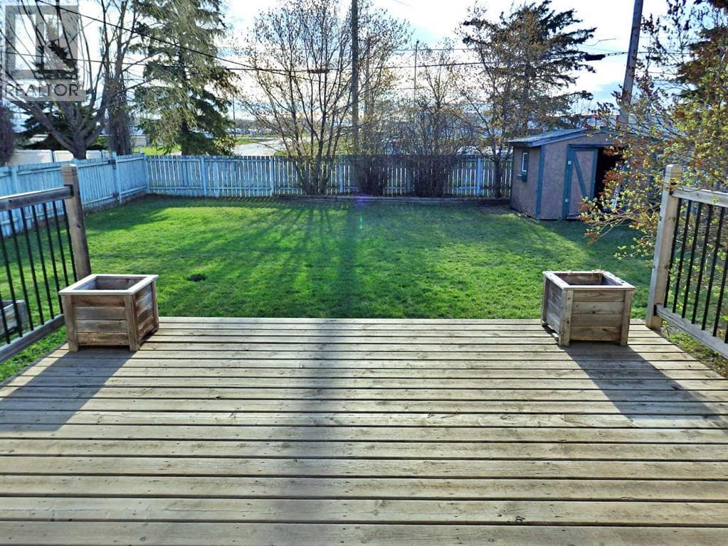 4800 Airport Drive — photo 3
