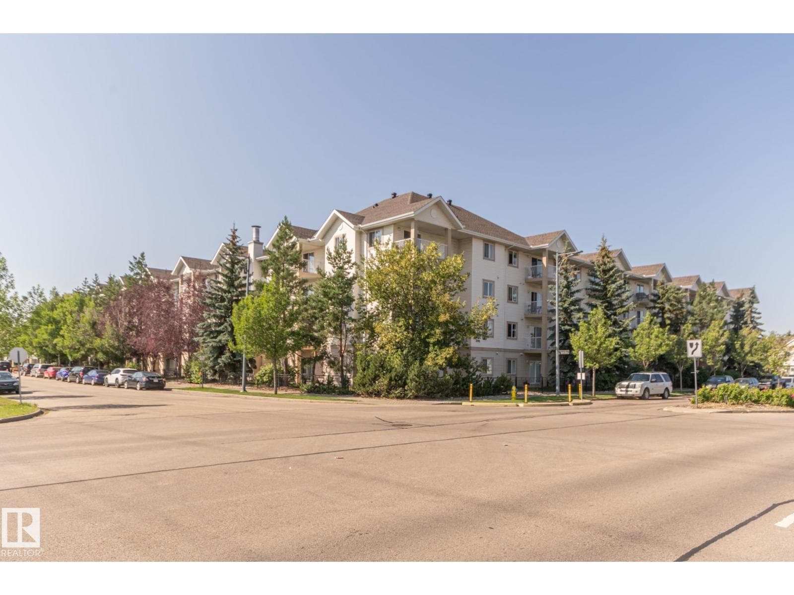 #119 245 EDWARDS DR SW