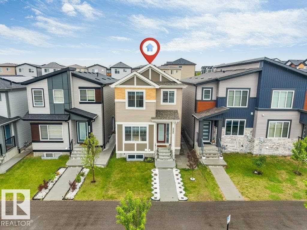 213 CHARLESWORTH DR SW — photo 2