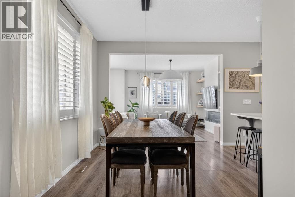 20 Carrington Circle NW — photo 4