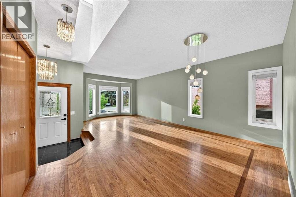 86 Douglas Woods Close SE — photo 3