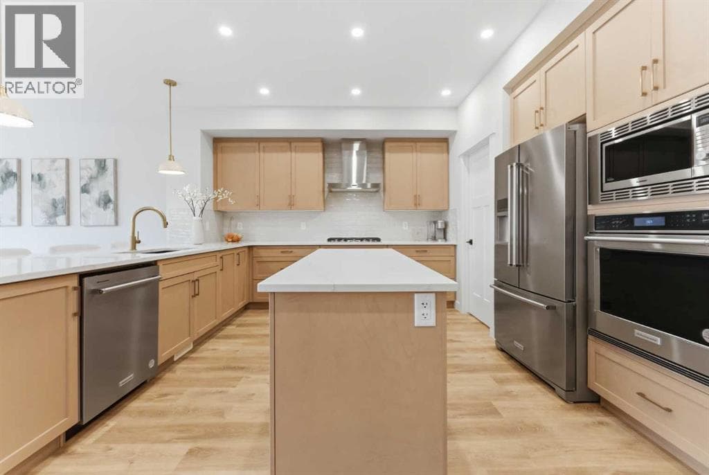377 Magnolia Way SE — photo 4