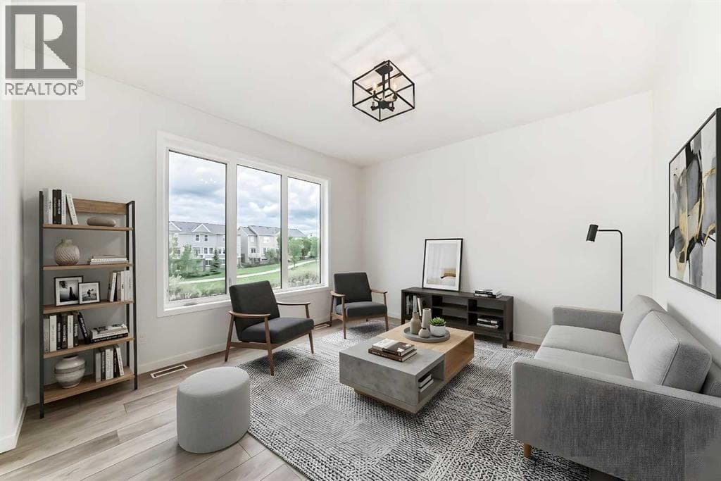 310 Montrose Crescent SE — photo 4