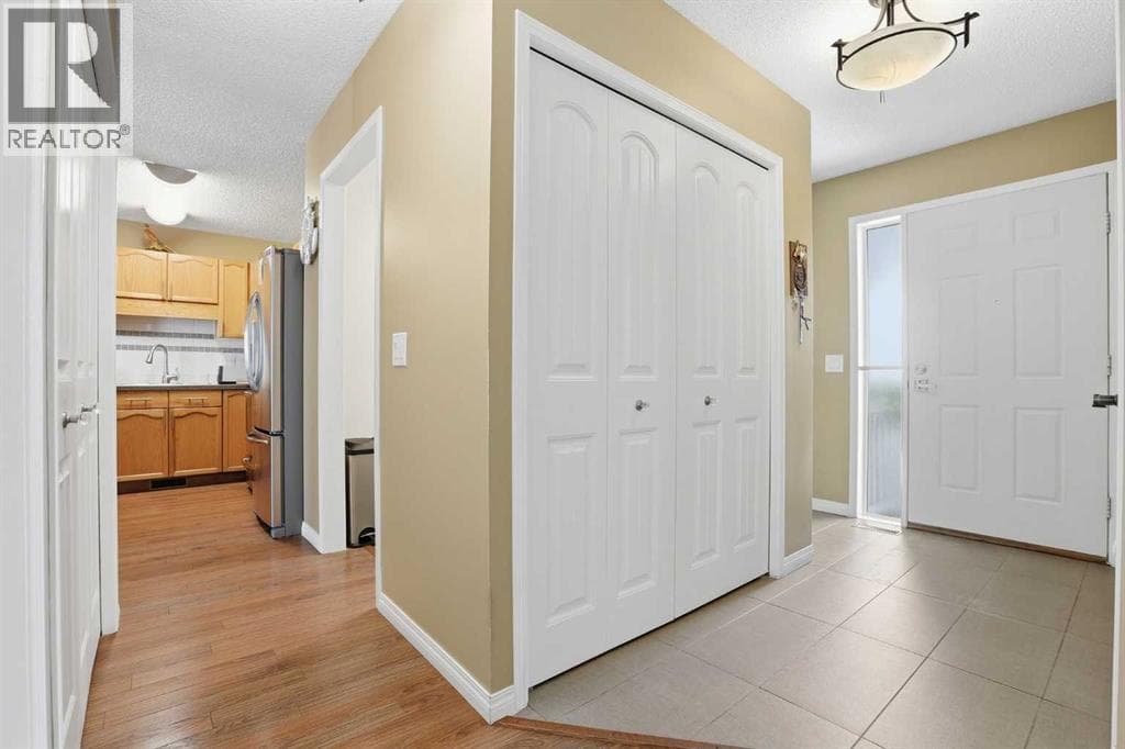 11 Macewan Park Heights NW — photo 3