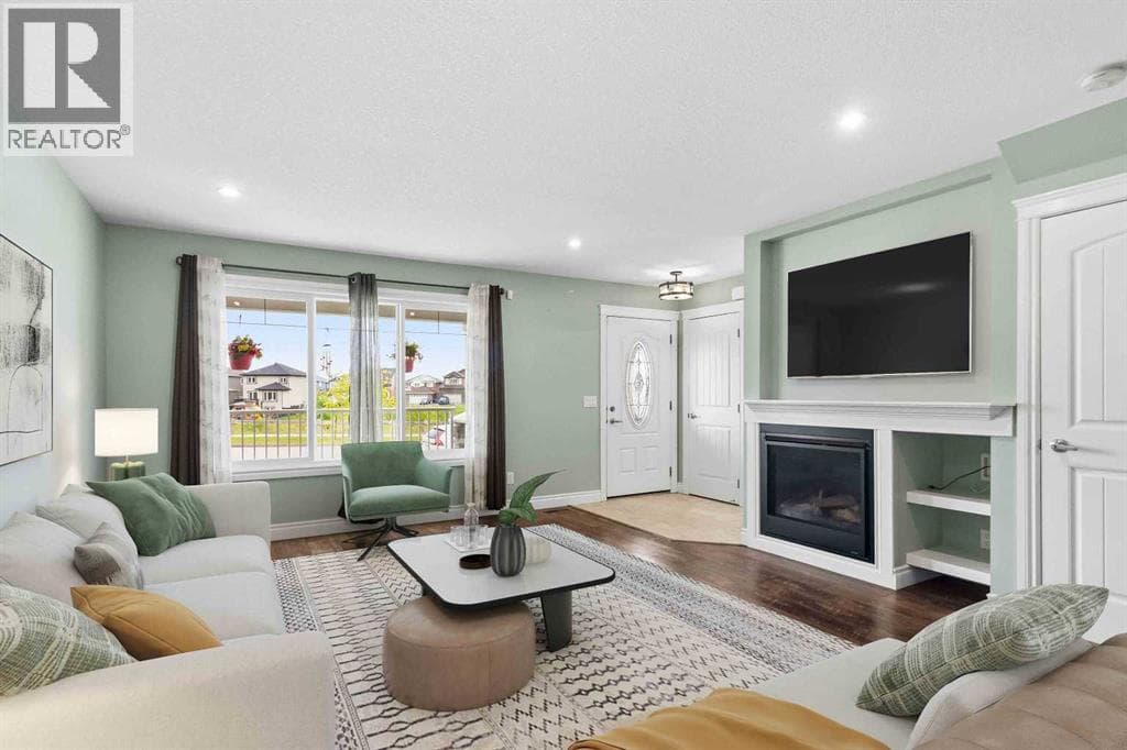 375 Prospect Drive — photo 2