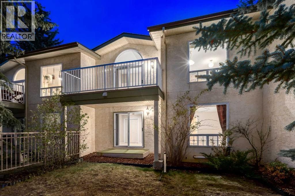 114 Strathlorne Mews SW
