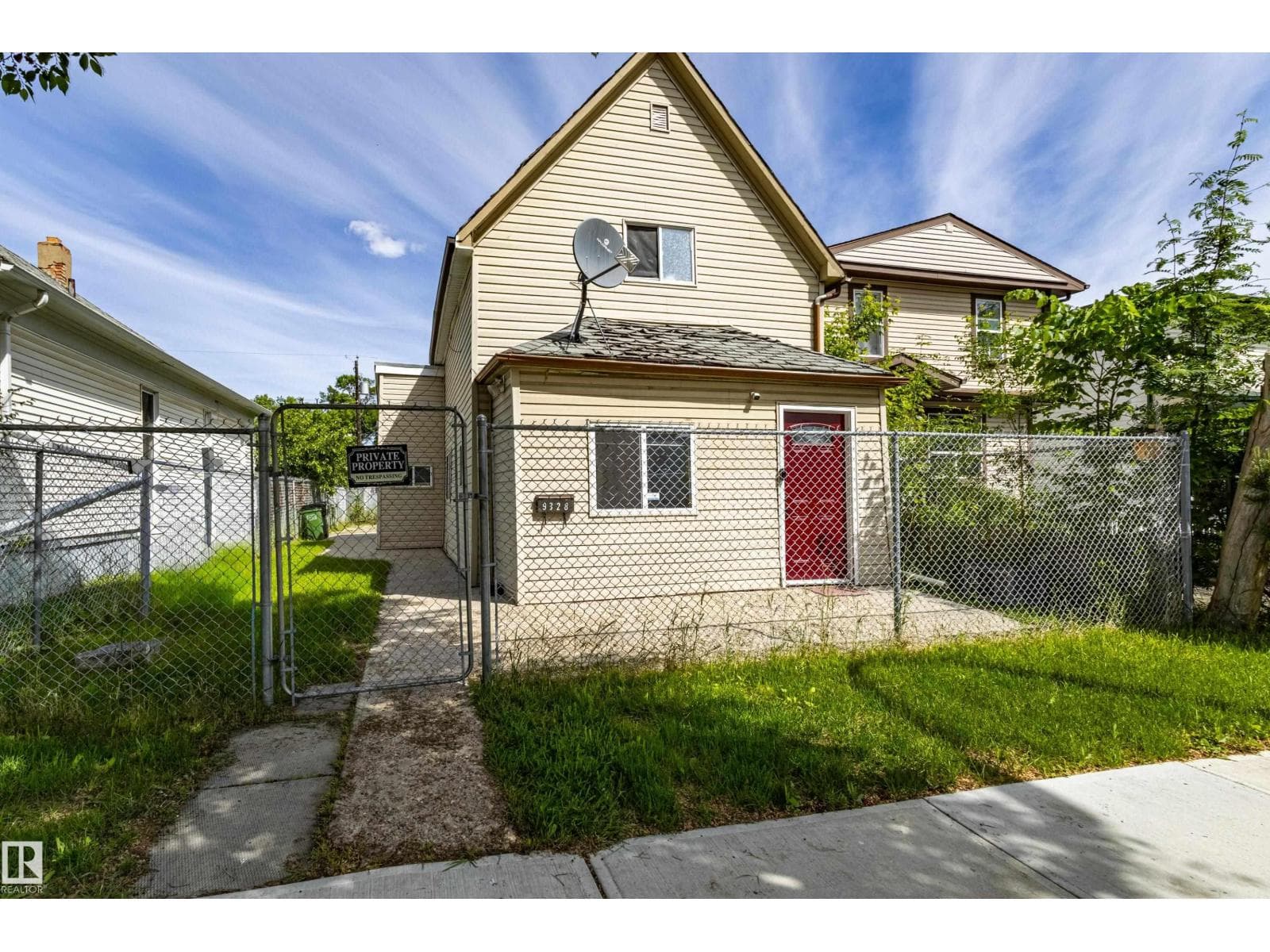 9328 106A AV NW
