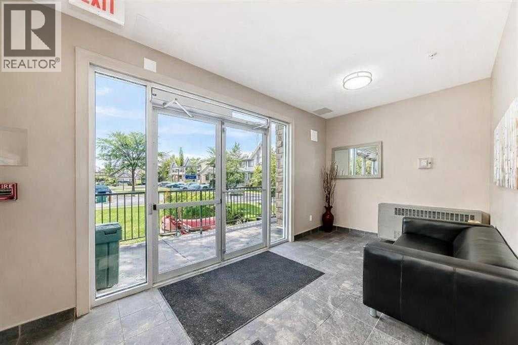 312, 117 Copperpond Common SE — photo 5
