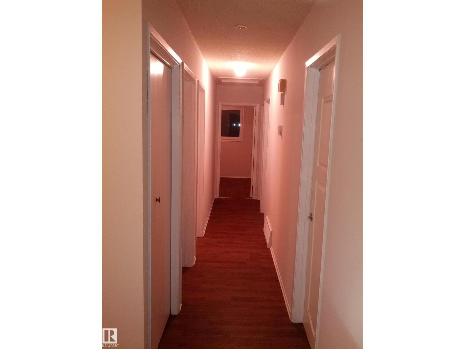 10219 155 ST NW — photo 4
