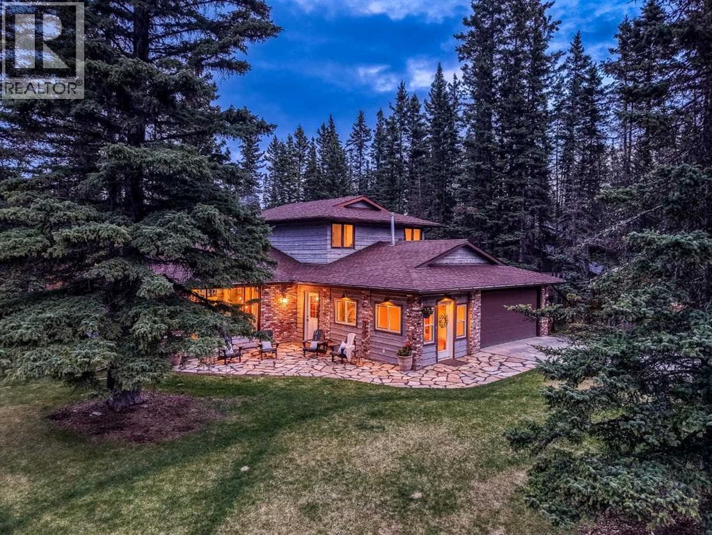 74 Redwood Meadows Drive