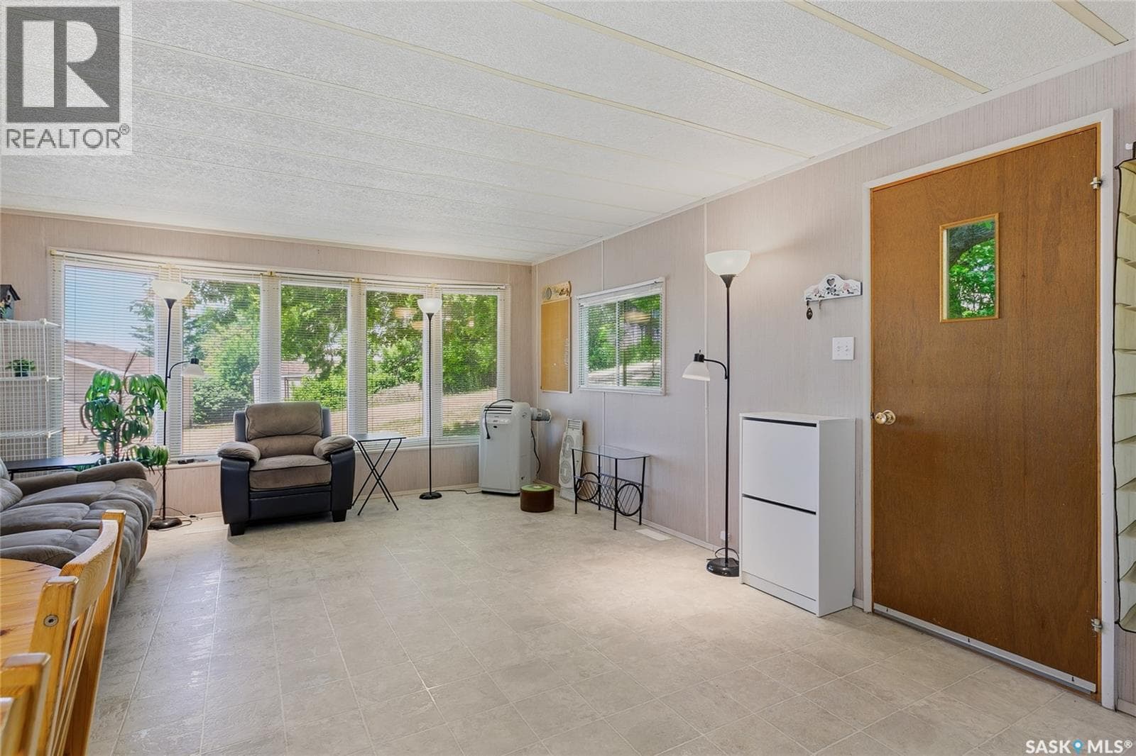 71 Canary DRIVE — photo 3