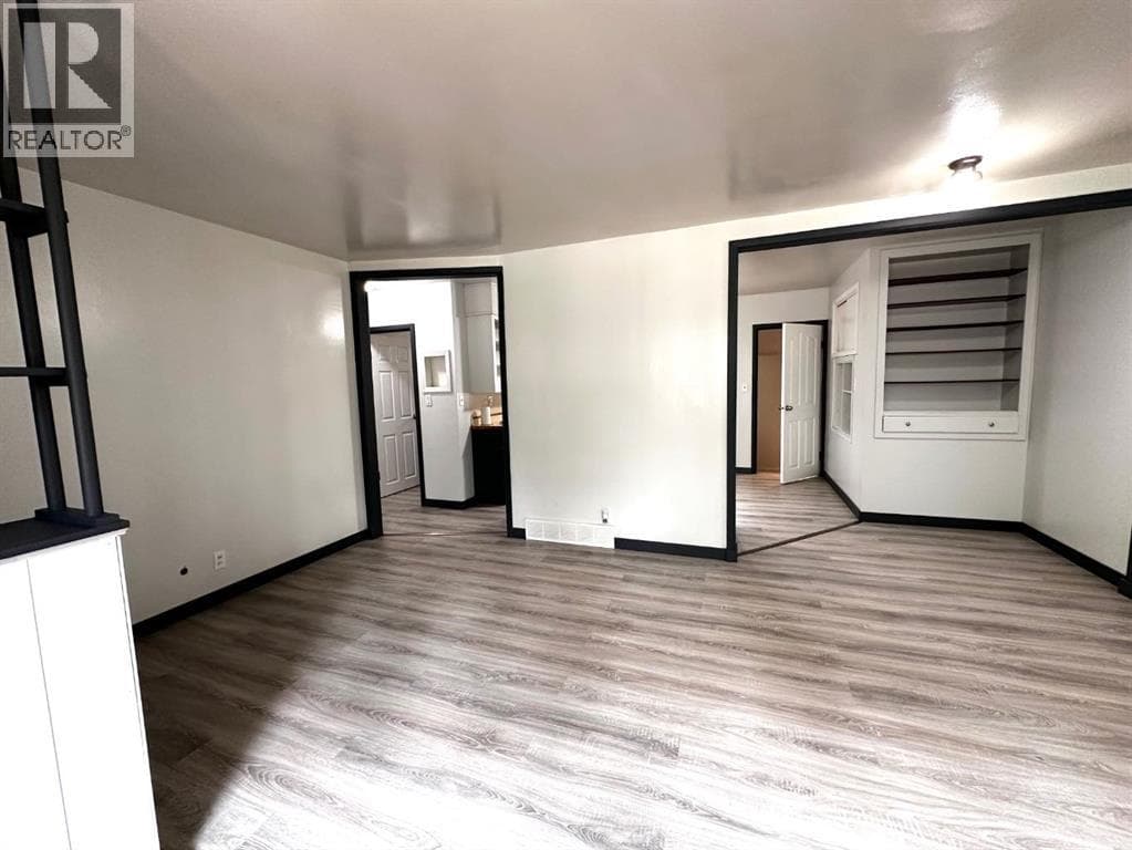 5217 53A Avenue — photo 5