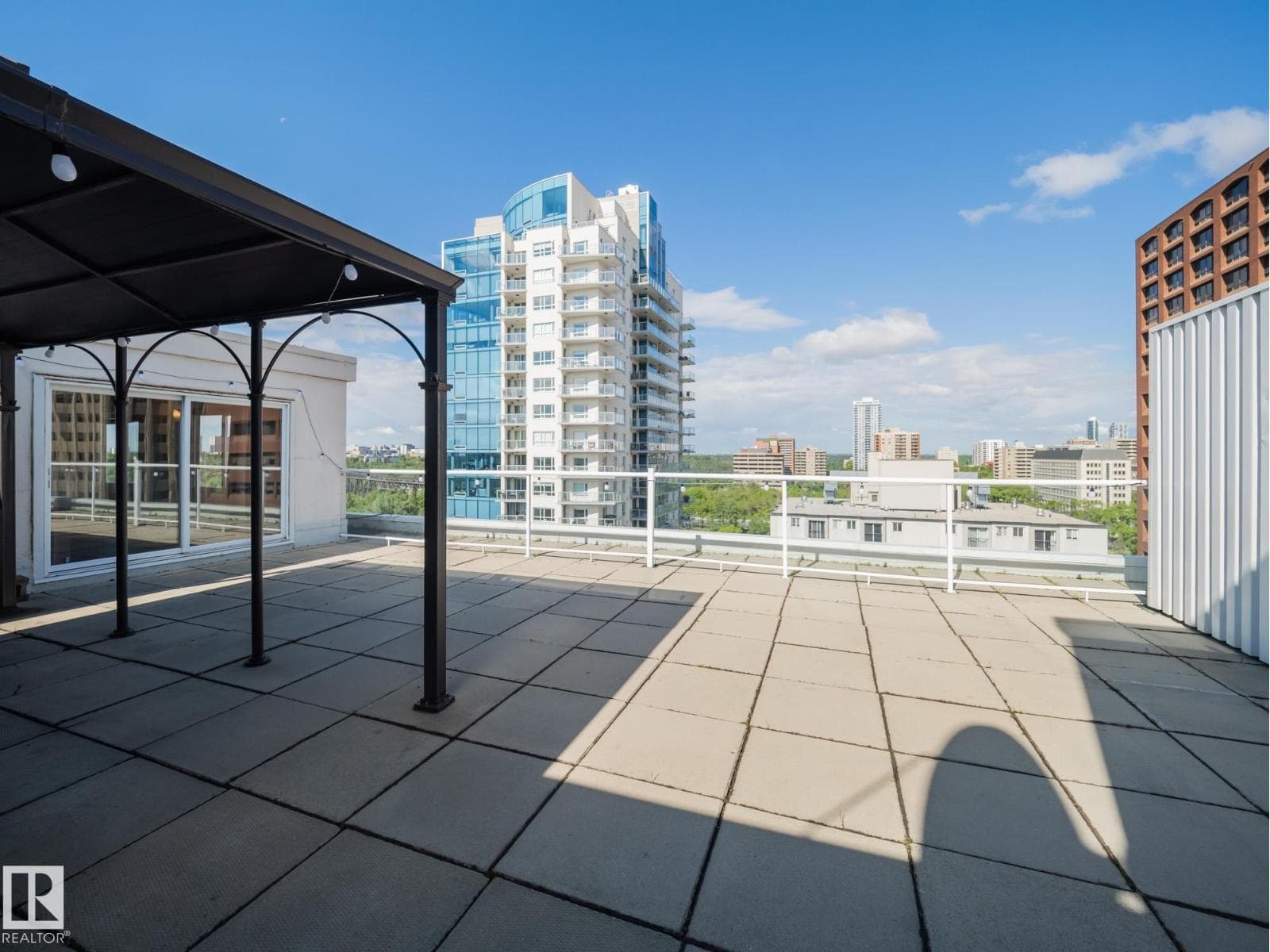 #PH4 9725 106 ST NW