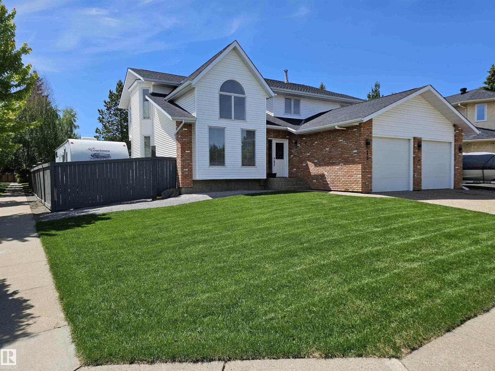 15 PAQUETTE PL — photo 2