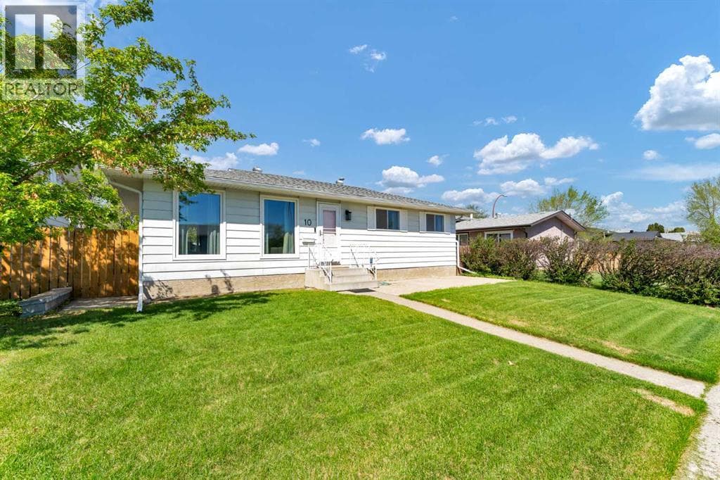 10 Hayward Court NE — photo 2
