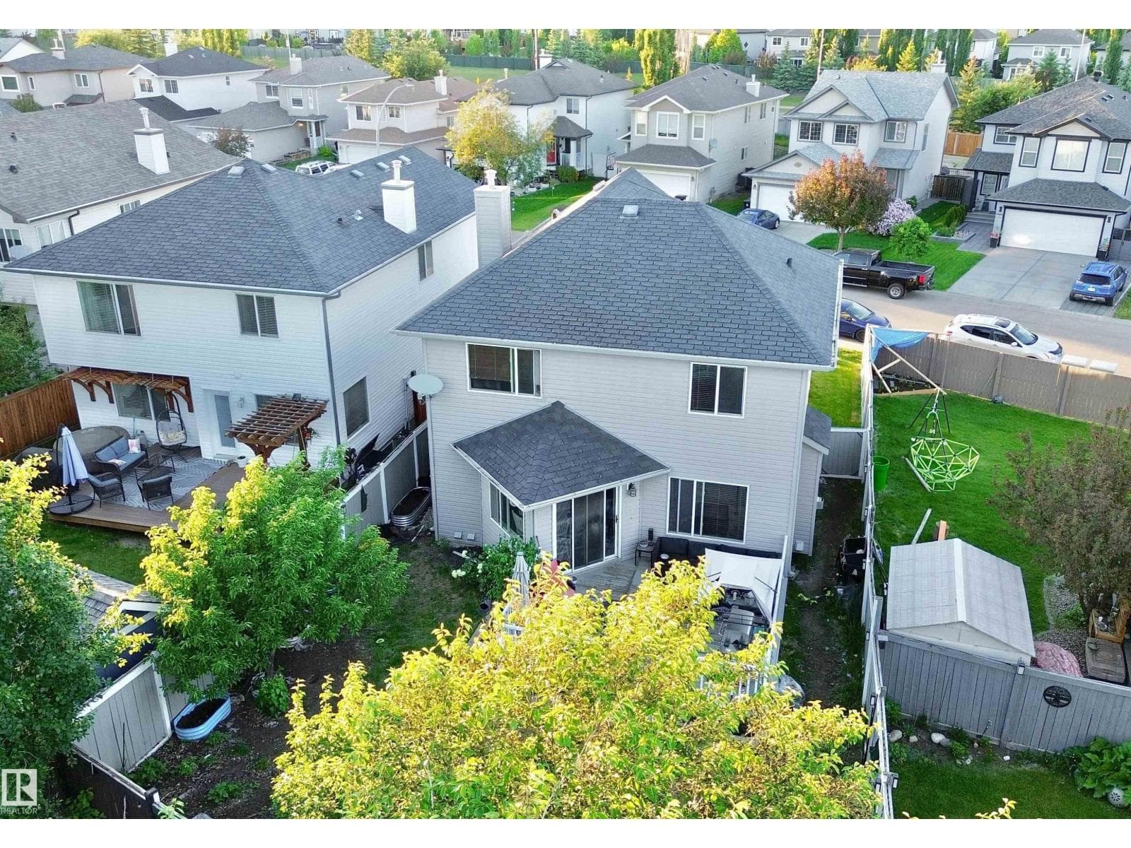 105 GREYSTONE CR — photo 5