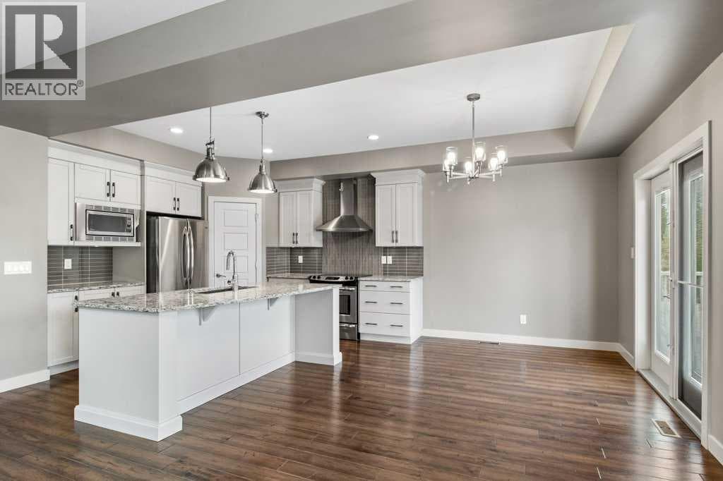 26 Regal Court — photo 4