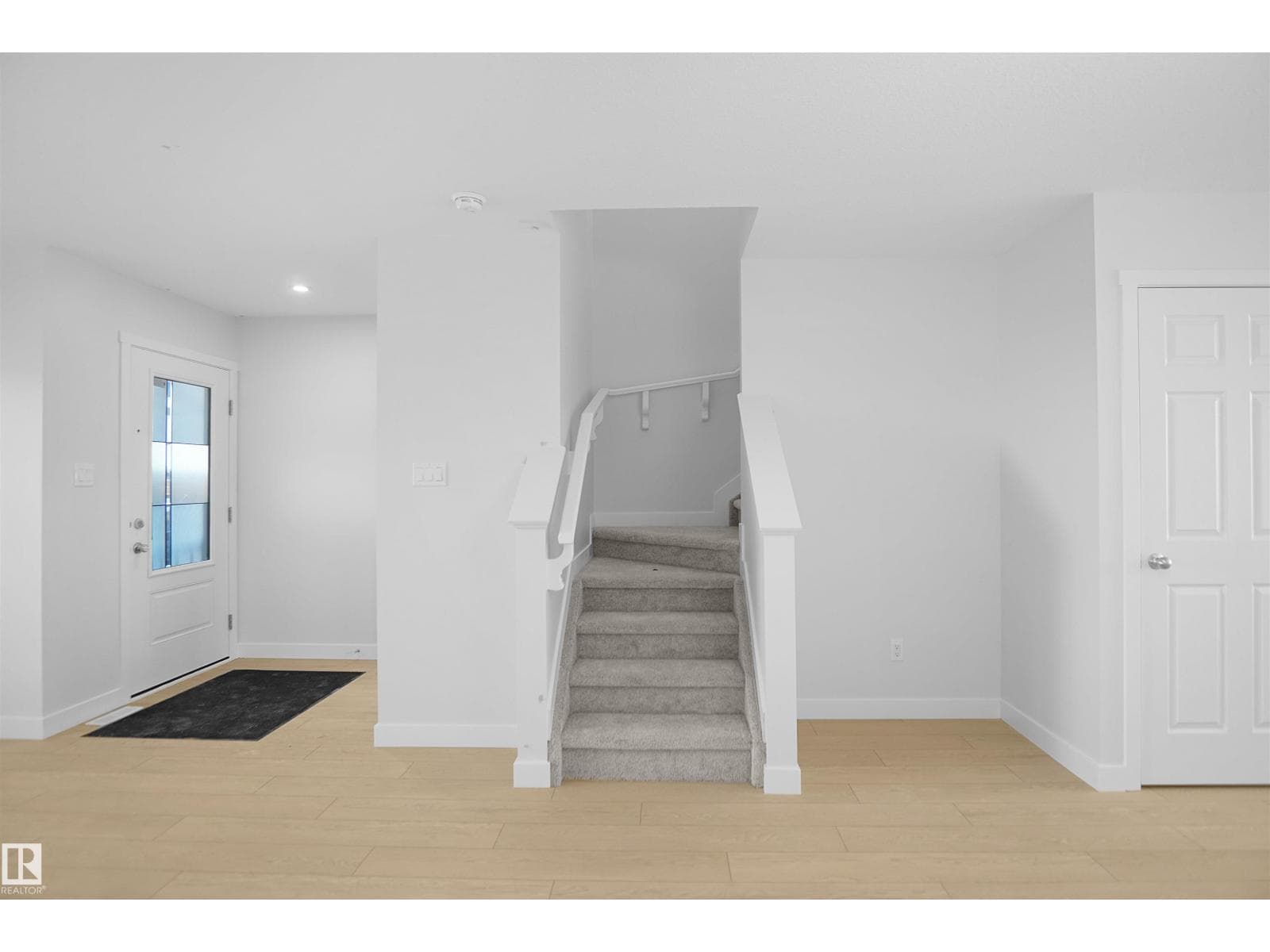 21398 128A AV NW — photo 3